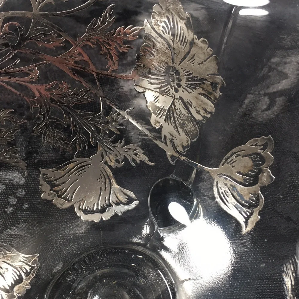 Vintage Silver City Flanders Poppy Viking Glass 3 Footed Candy Dish Silver Bowl